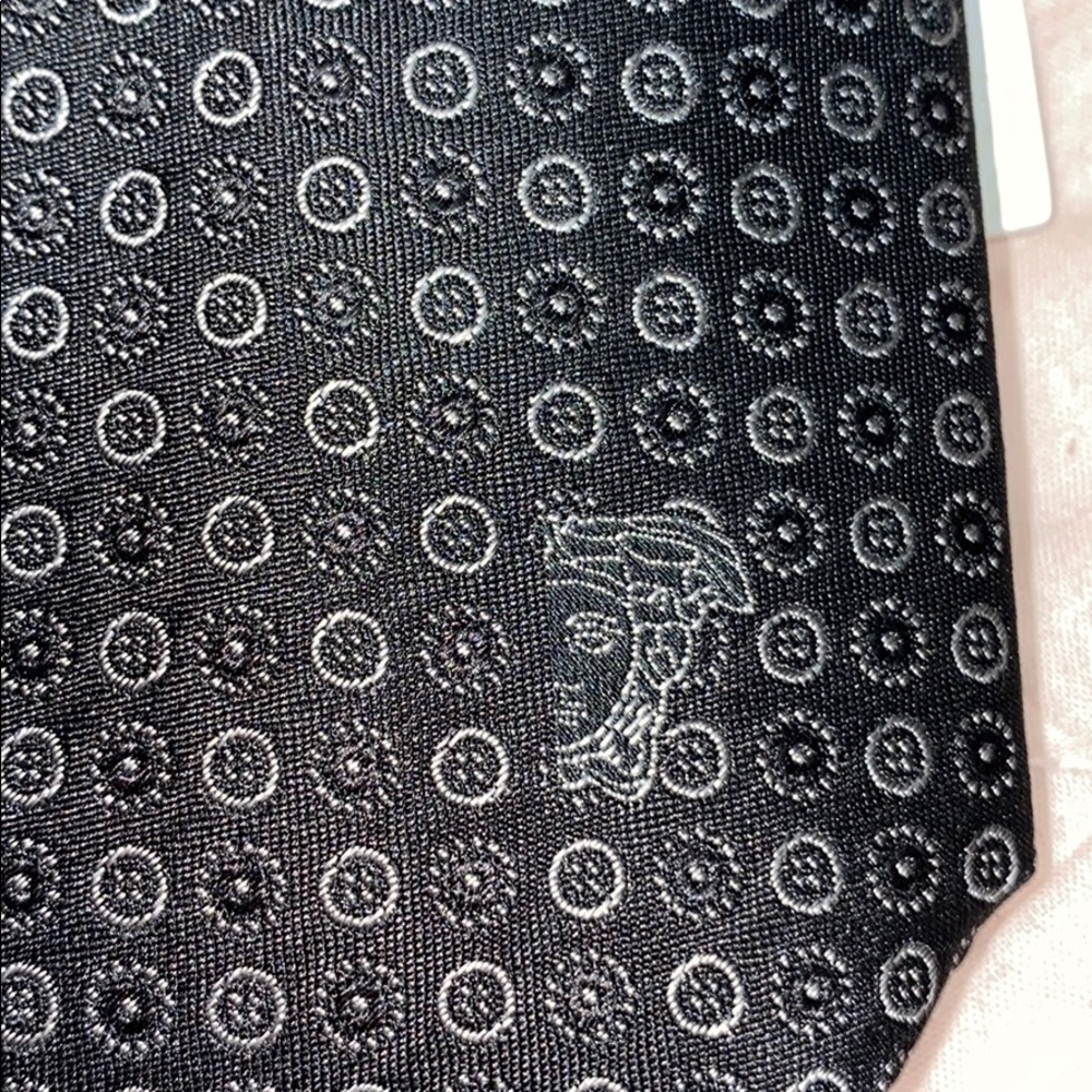 VERSACE TIE - Picture 4 of 4